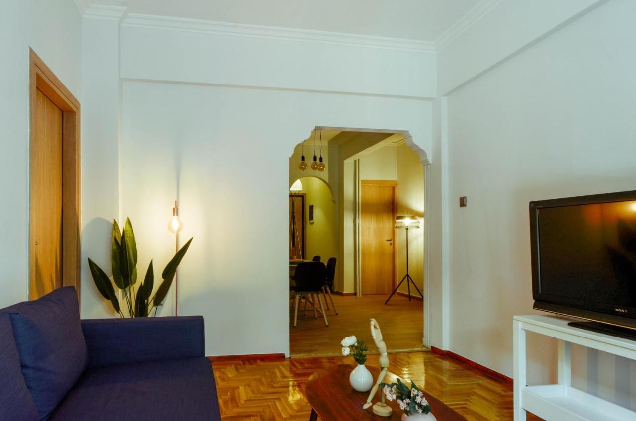 Adorable 2 Bedroom Apartment Close To Ancient Athens City Center Exterior photo