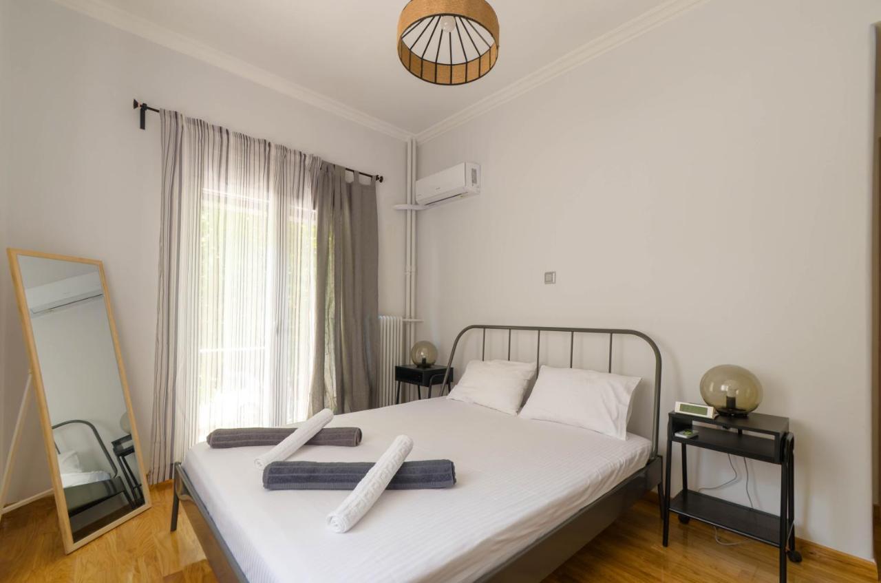 Adorable 2 Bedroom Apartment Close To Ancient Athens City Center Exterior photo